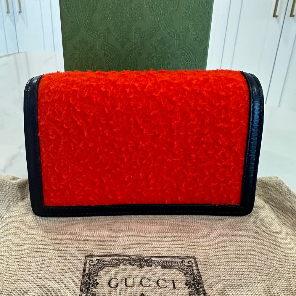 Gucci Super Mini Dionysus Bag - Picture 5 of 12